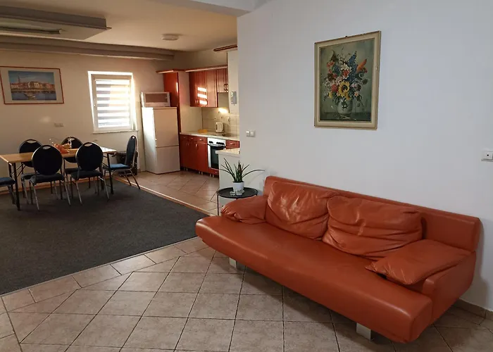 Royal Apartmani